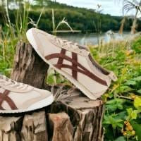 Tiger slip on cream brown