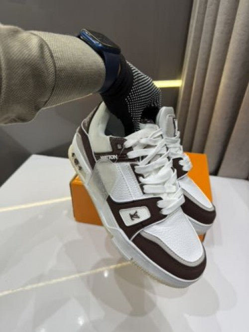 luxurious lv trainer monogram shoes for men.