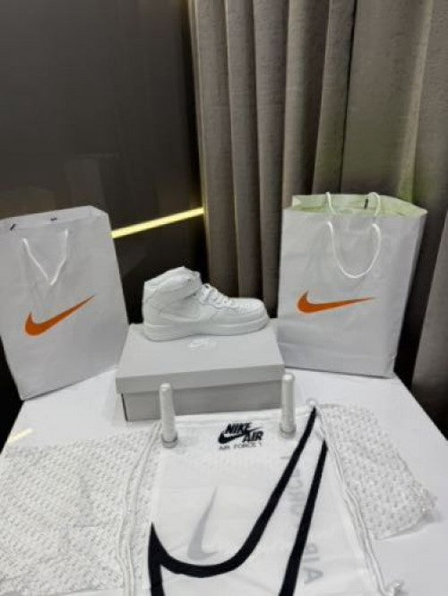 Airforce mid high white