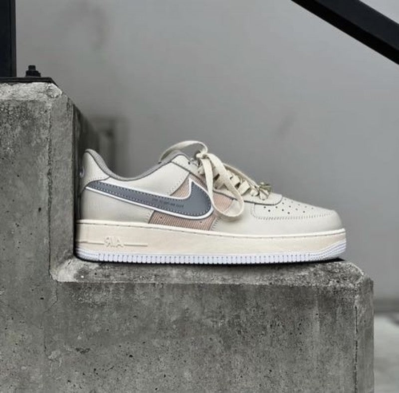 imported unisex nik dunks low beige.